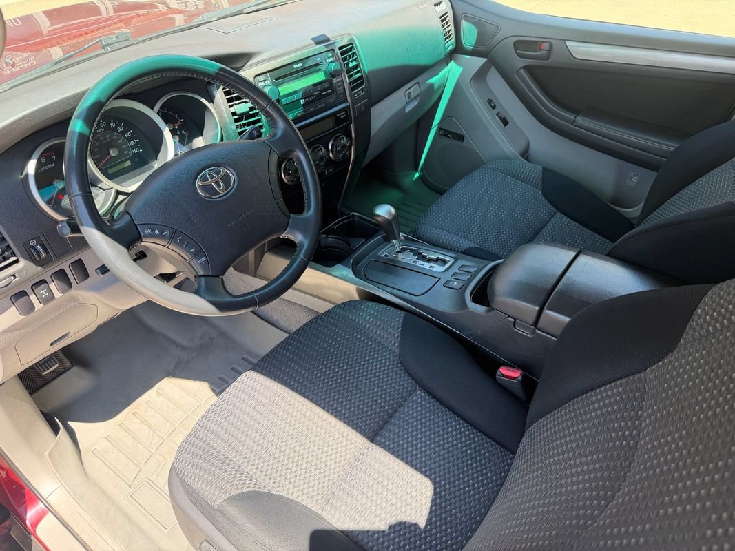 Used 2006 Toyota 4Runner Sport AWD/4WD image 25
