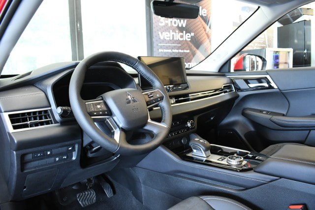 New 2026 Mitsubishi Outlander SE AWD/4WD image 28