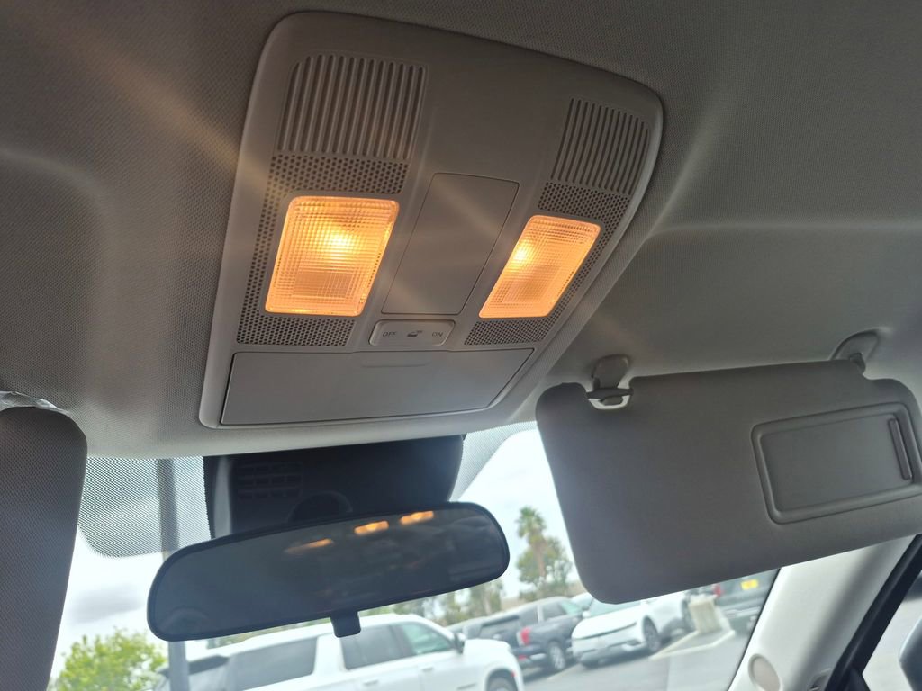 Used 2025 MAZDA CX-5 AWD 2.5 S w/ Select Package image 23