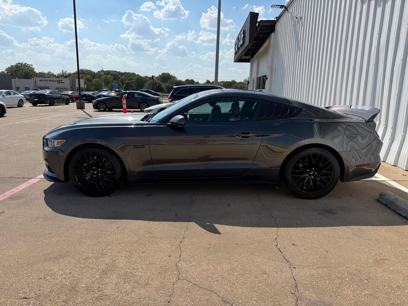Used 2016 Ford Mustang GT Premium w/ GT Performance Package RWD image 3