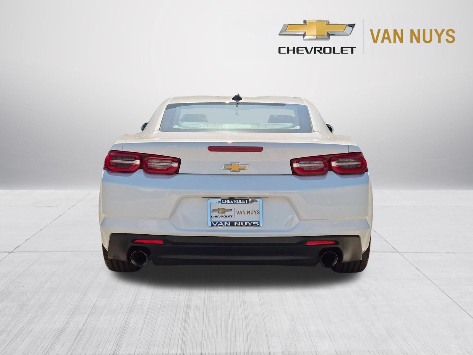 Used 2020 Chevrolet Camaro LT RWD image 6