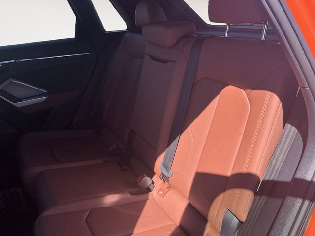 Used 2023 Audi Q3 2.0T Premium Plus image 6