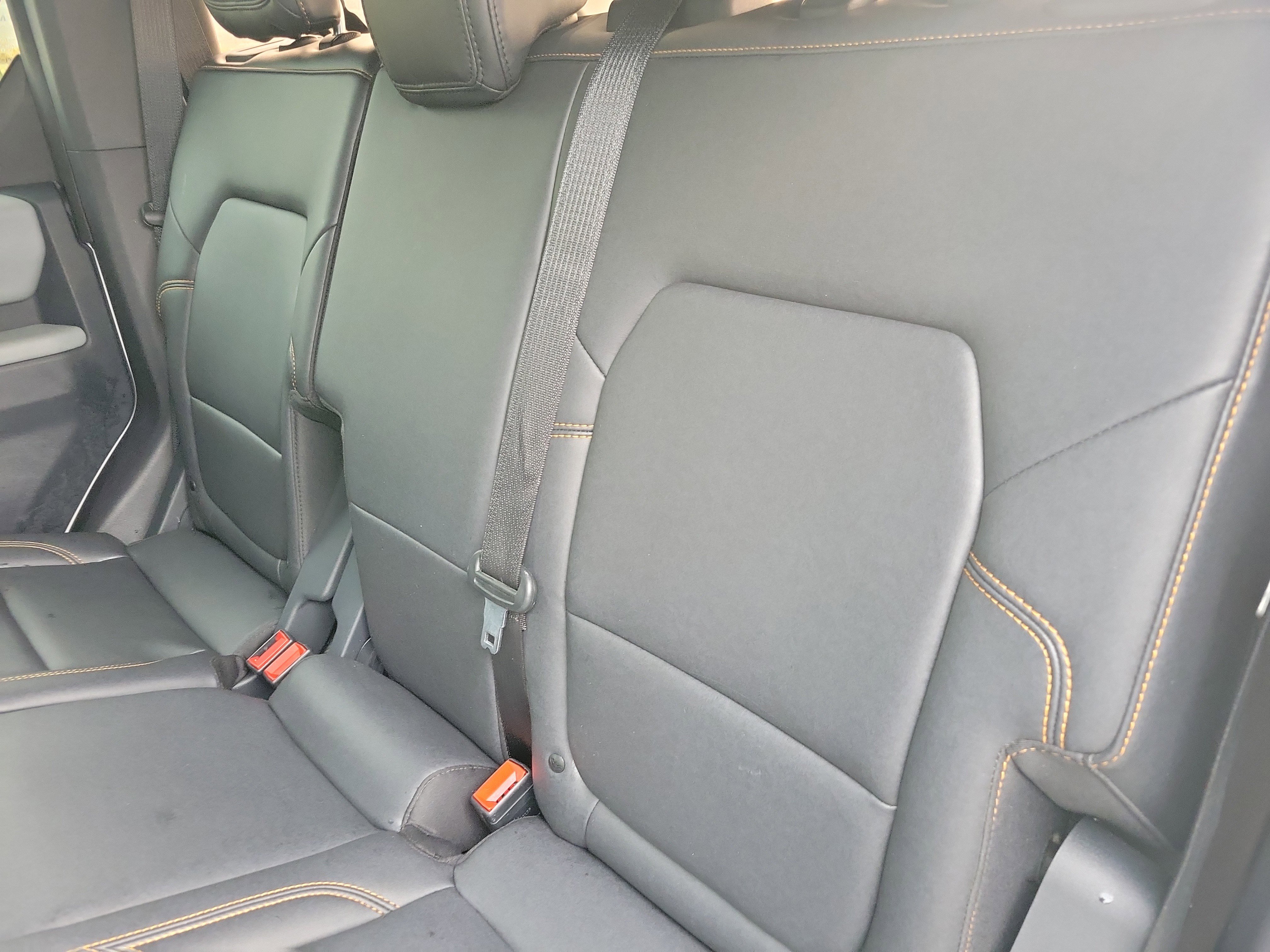 Used 2021 Ford Bronco Badlands image 9