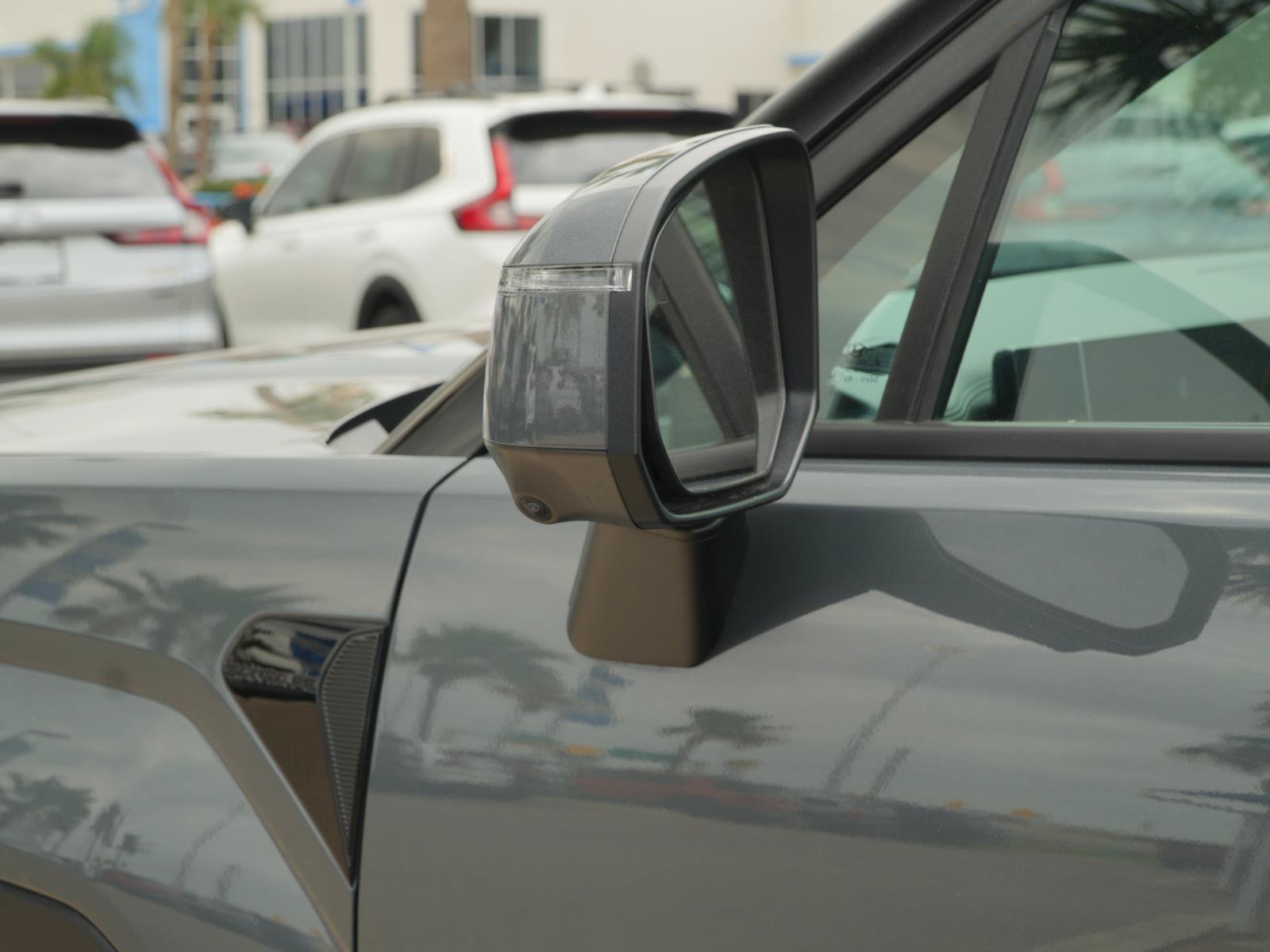 Used 2024 Hyundai Santa Fe Limited FWD image 11