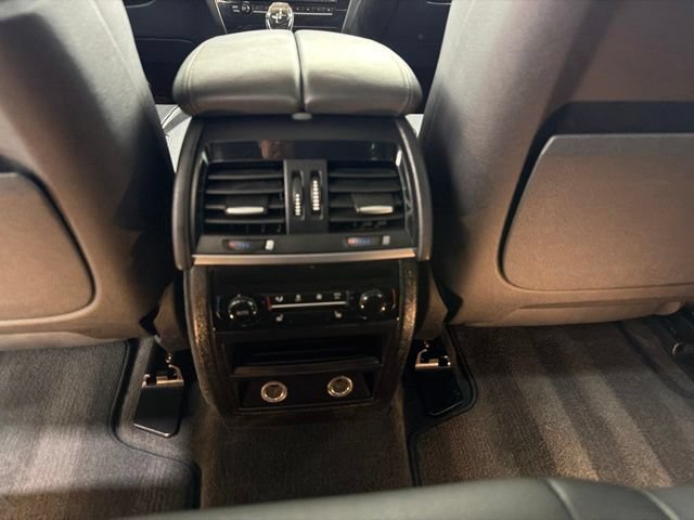 Used 2016 BMW X5 xDrive50i AWD/4WD image 24