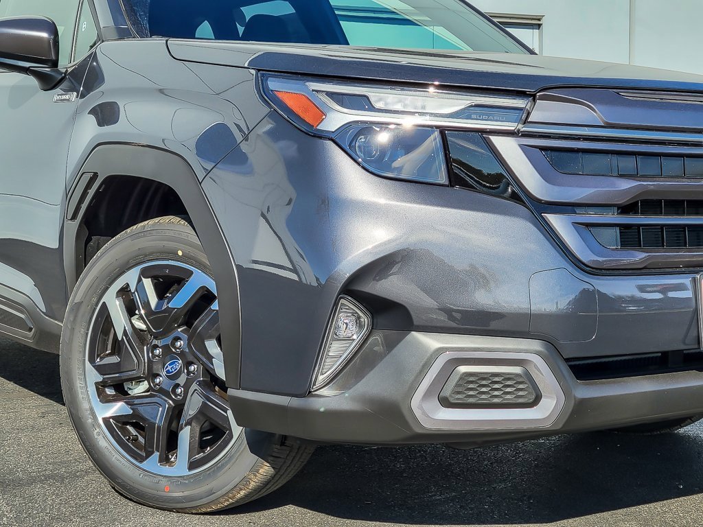 New 2025 Subaru Forester Limited image 3