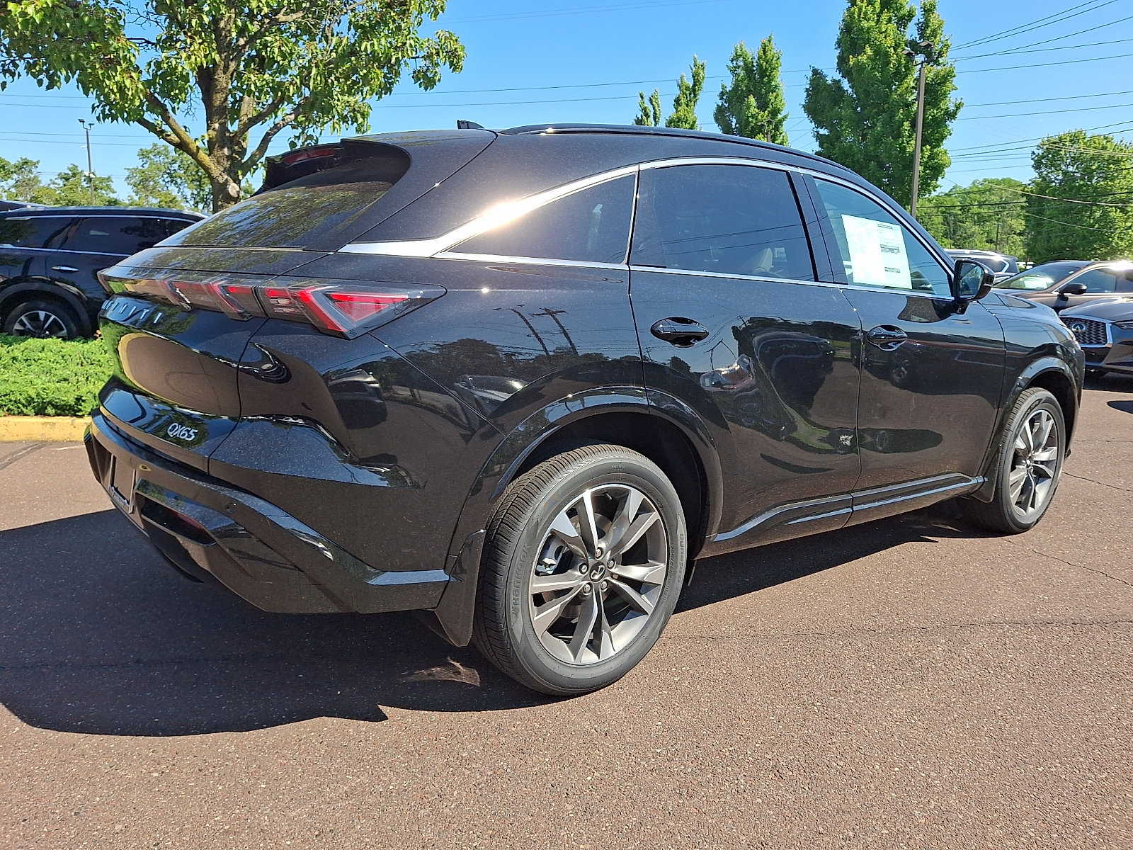 New 2027 INFINITI QX65 Luxe AWD/4WD image 4