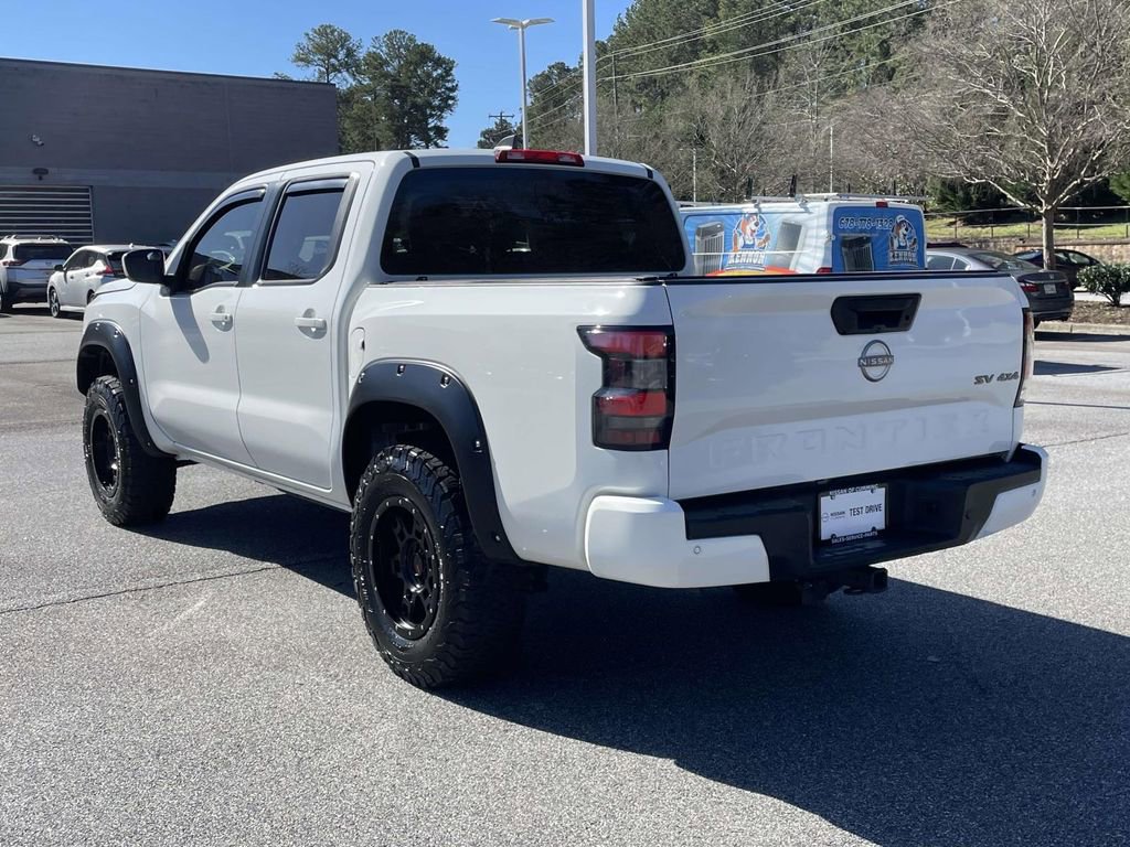Used 2024 Nissan Frontier SV w/ Technology Package image 3