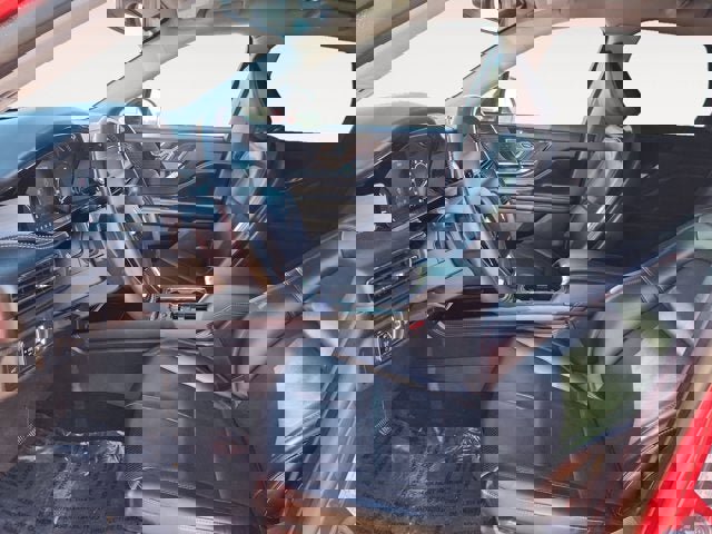 Used 2022 Lincoln Corsair AWD w/ Premium Package image 9