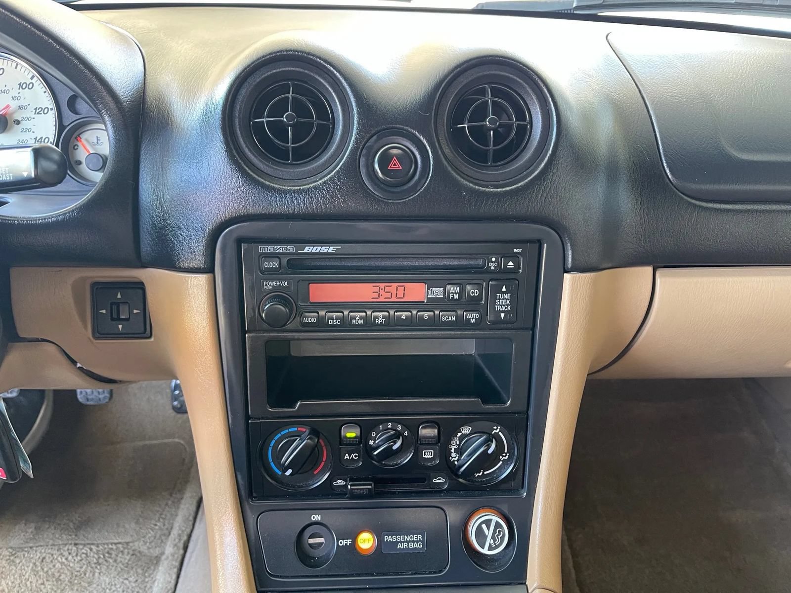 Used 2001 MAZDA MX-5 Miata LS RWD image 30