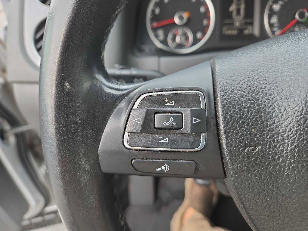 Used 2018 Volkswagen Tiguan Limited w/ Premium Package FWD image 16