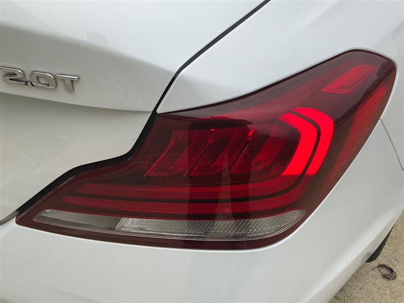 Used 2019 Genesis G70 2.0T Advanced w/ Sport Package RWD image 21