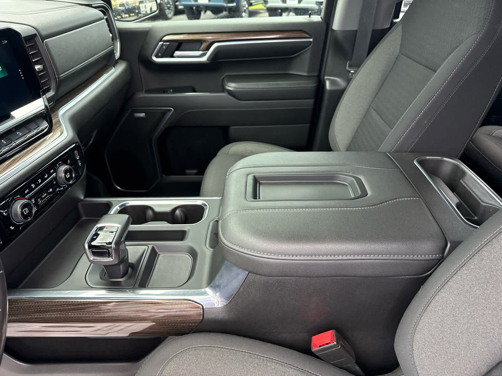 Used 2022 Chevrolet Silverado 1500 RST w/ True North Edition Plus AWD/4WD image 22