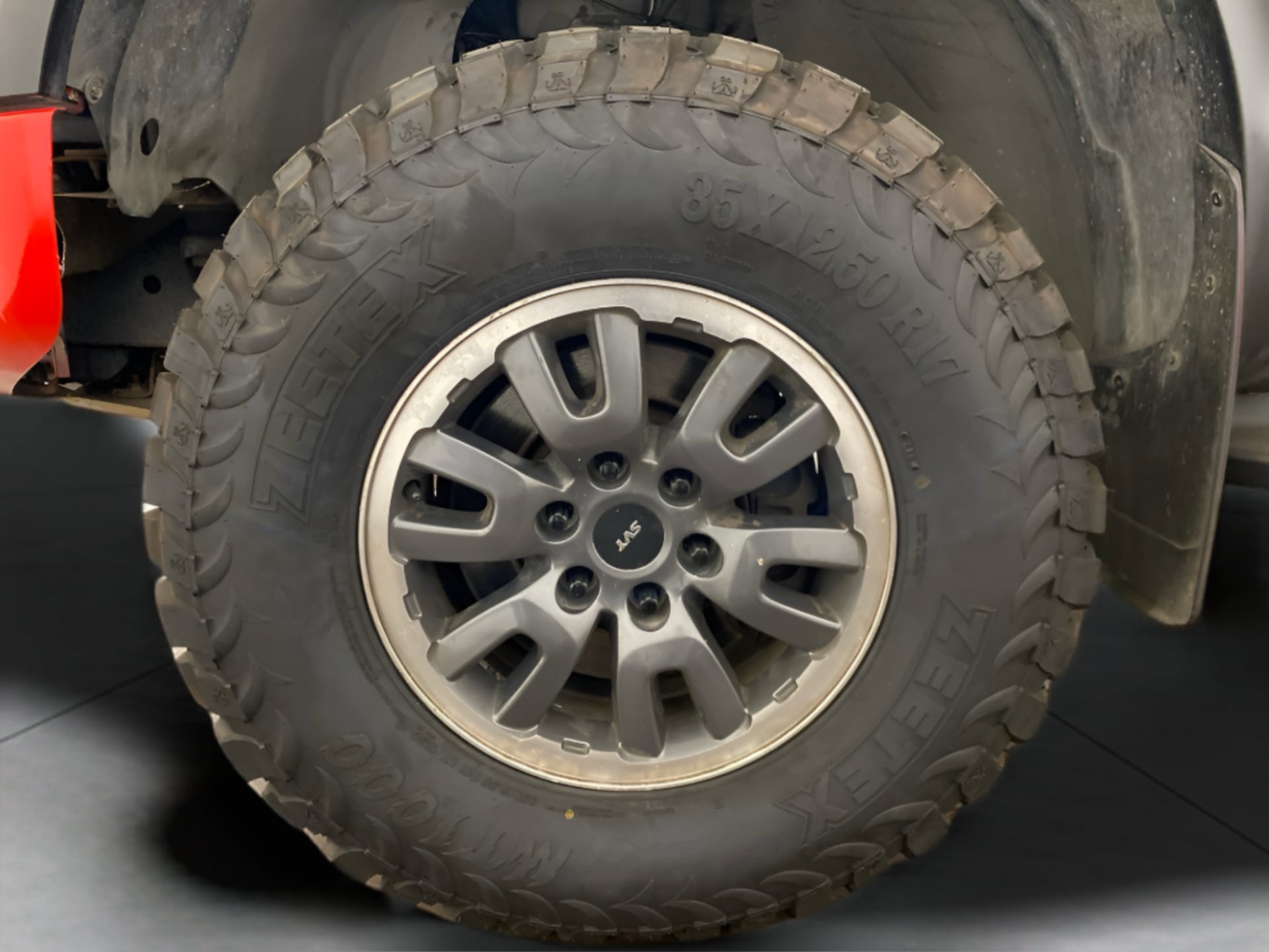 Used 2010 Ford F150 Raptor image 21