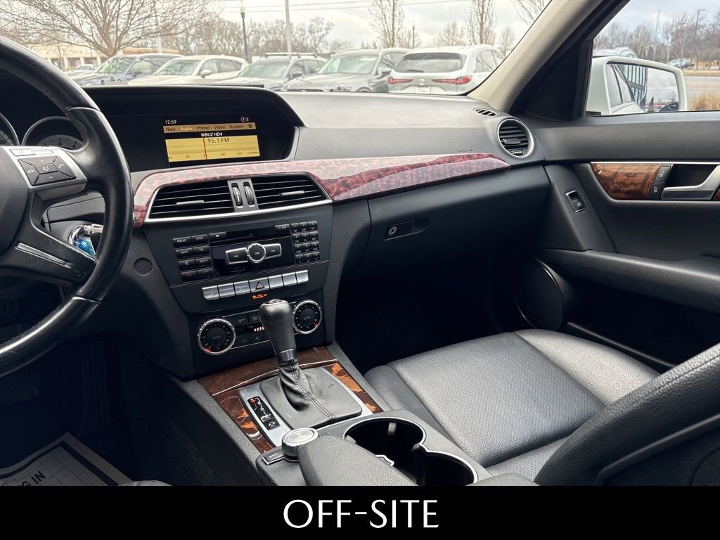 Used 2012 Mercedes-Benz C 250 Sedan image 21