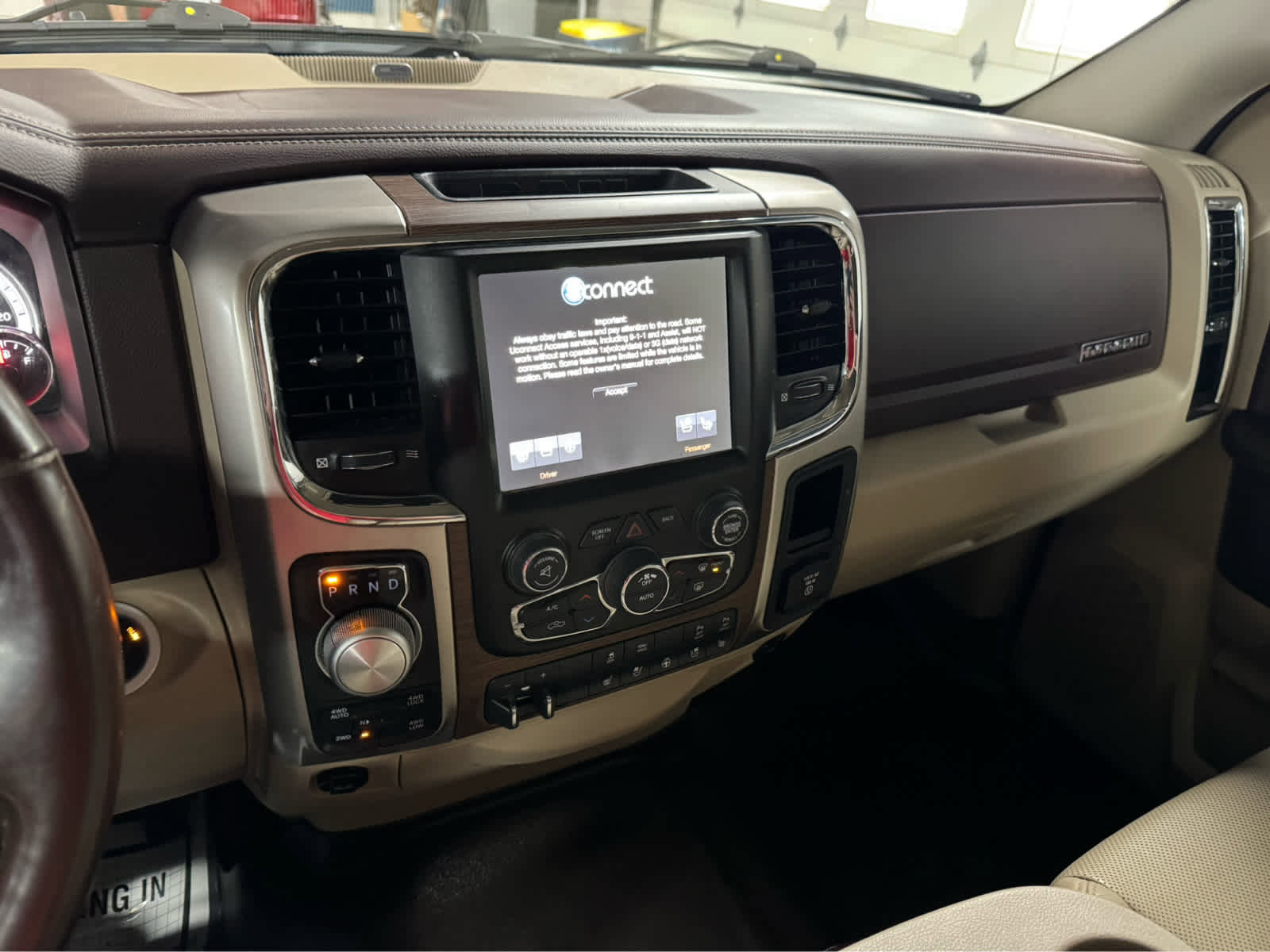 Used 2017 RAM 1500 Laramie w/ Convenience Group image 17