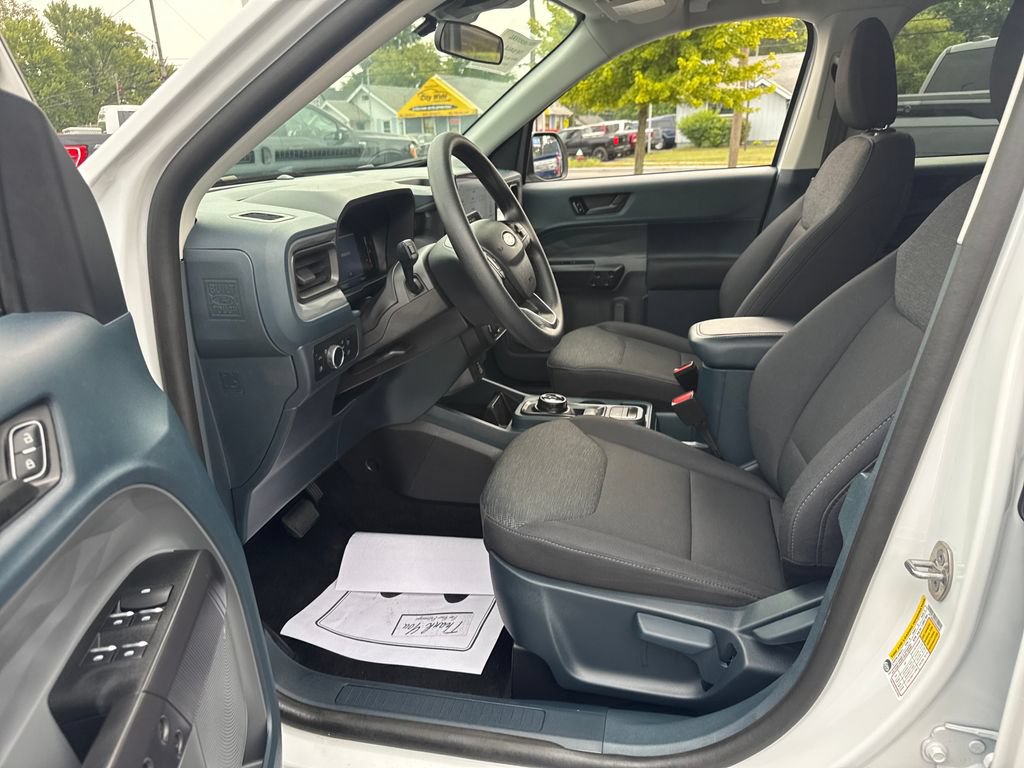 Used 2025 Ford Maverick XL FWD image 22