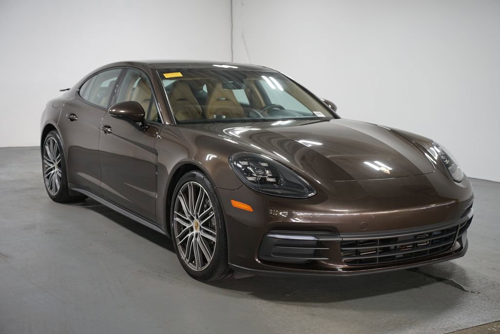 Used 2018 Porsche Panamera image 3