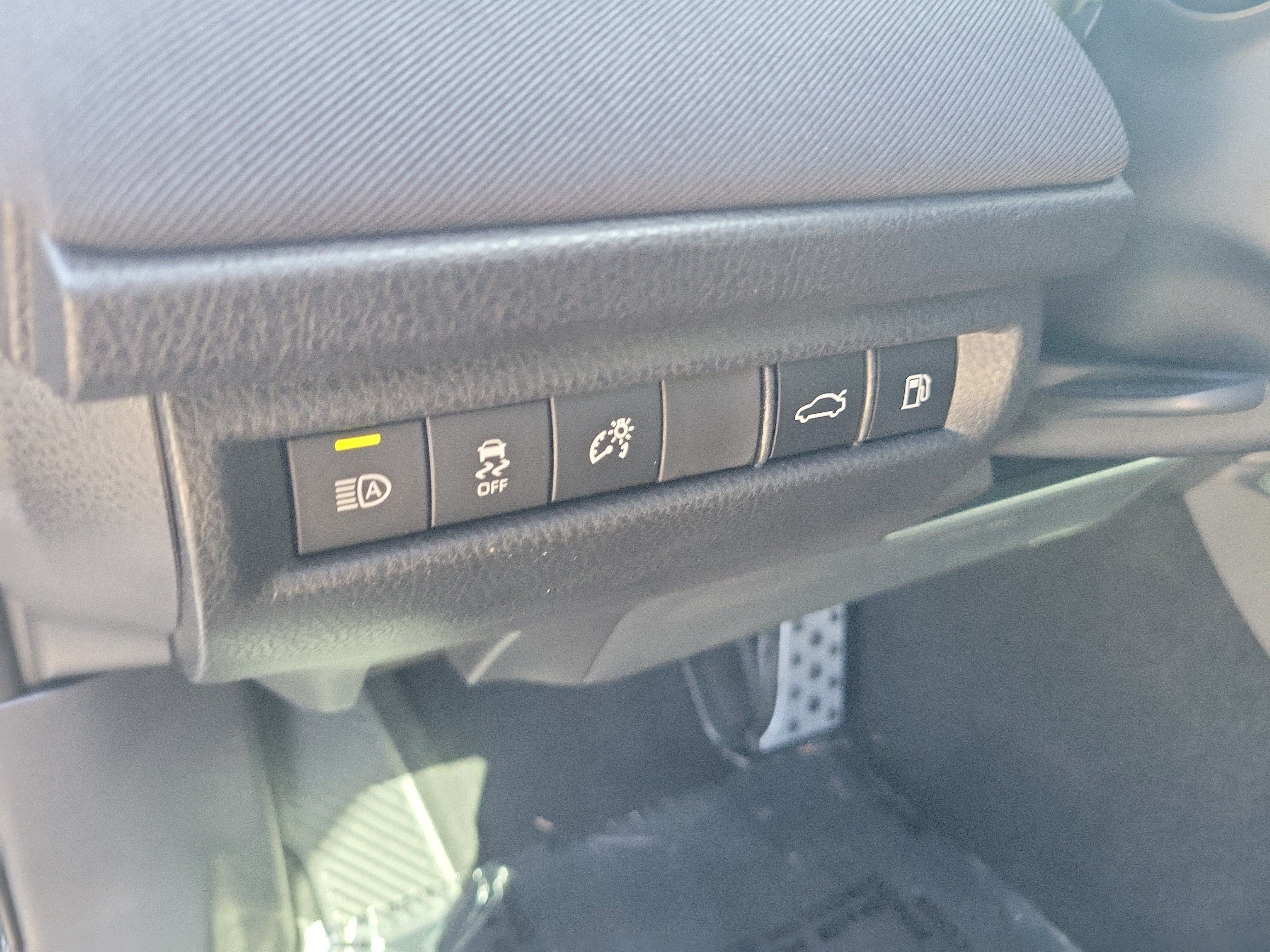 Used 2026 Toyota Camry LE FWD image 24