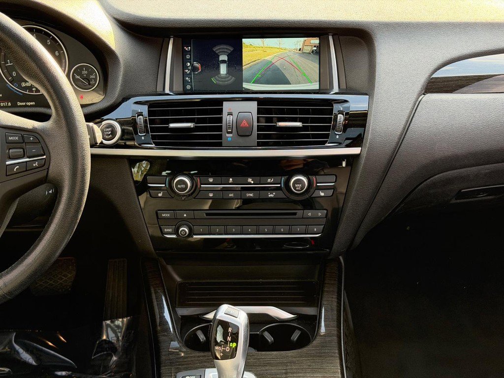 Used 2017 BMW X3 xDrive28i image 14