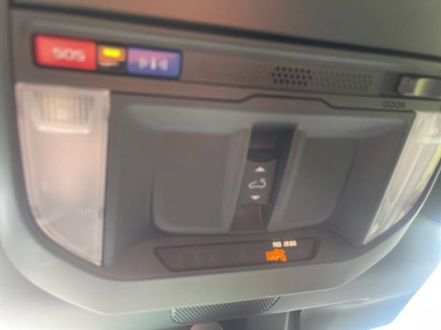 Certified 2025 Subaru Forester Premium AWD/4WD image 32