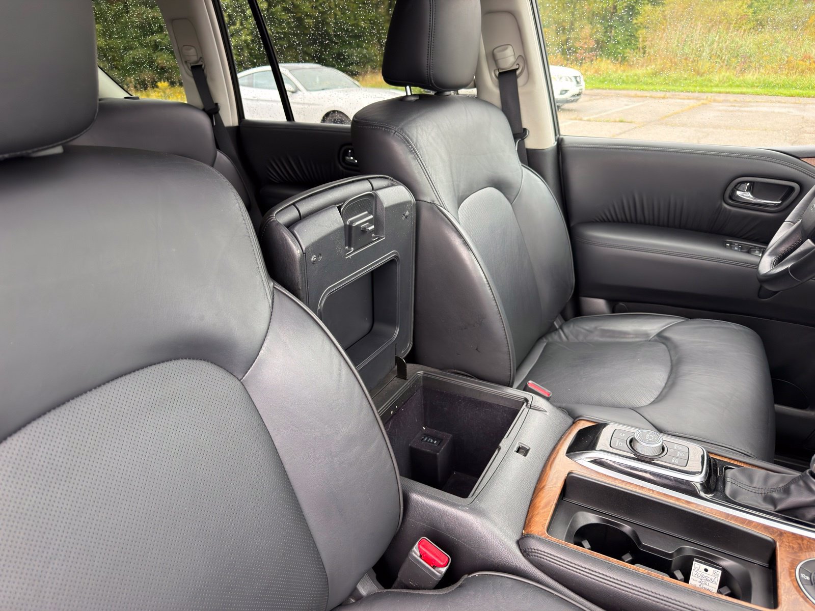 Used 2021 Nissan Armada SL w/ Captain's Chairs Package AWD/4WD image 49