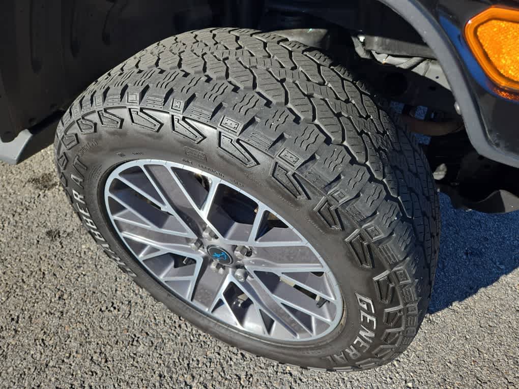 Used 2024 Jeep Wrangler High Altitude AWD/4WD image 11