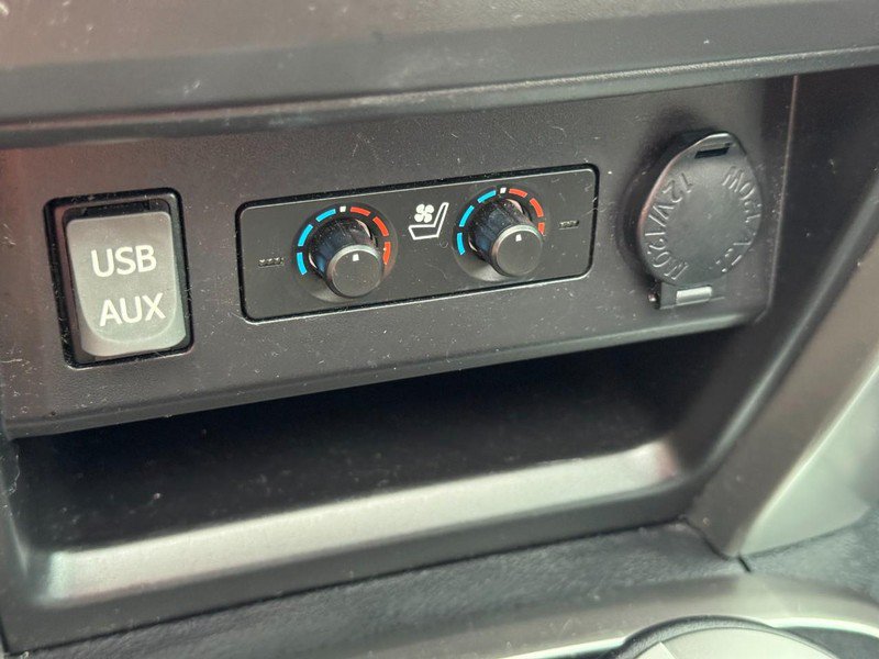 Used 2017 Toyota 4Runner Limited AWD/4WD image 25