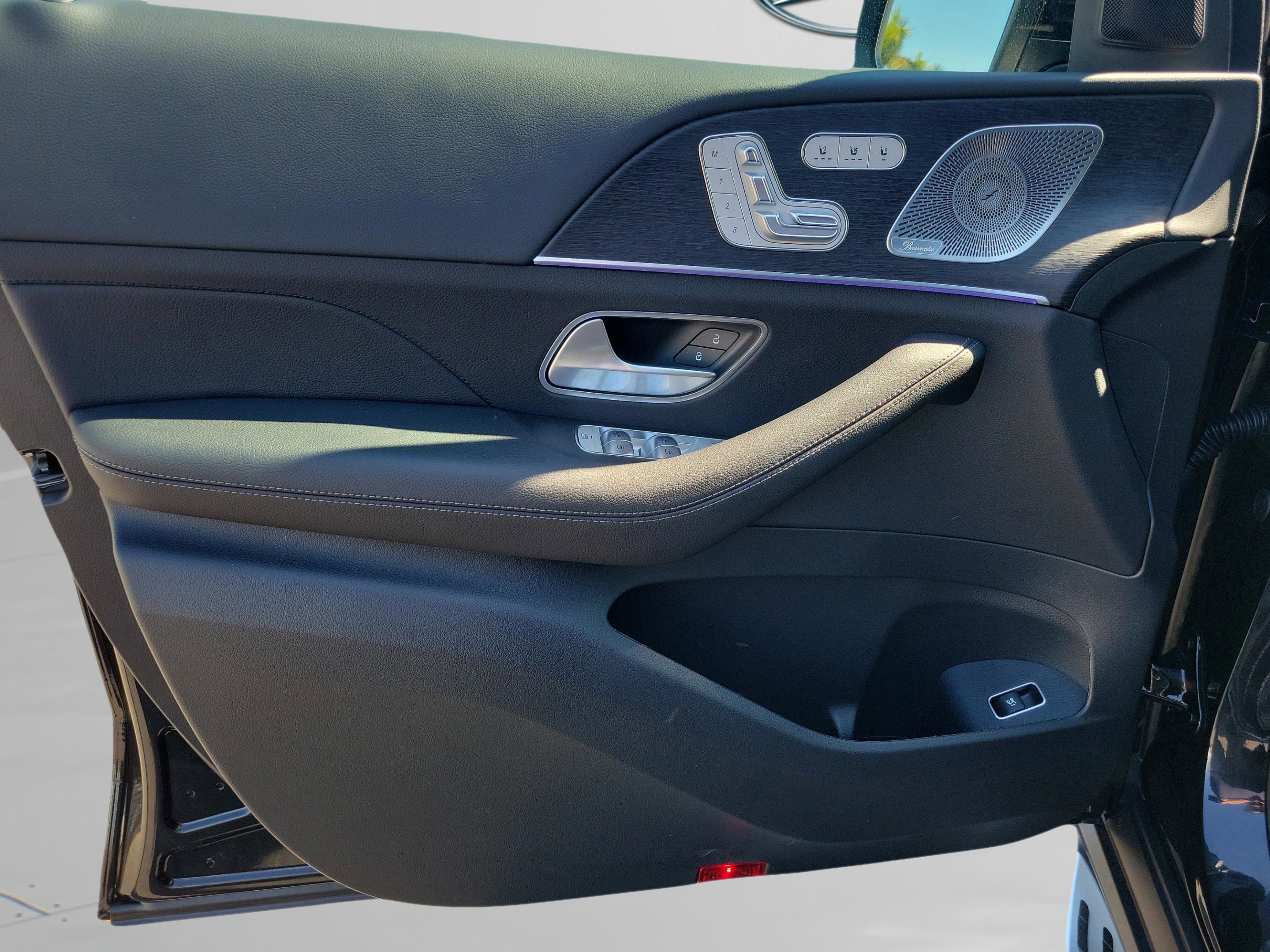 New 2026 Mercedes-Benz GLS 580 4MATIC image 31