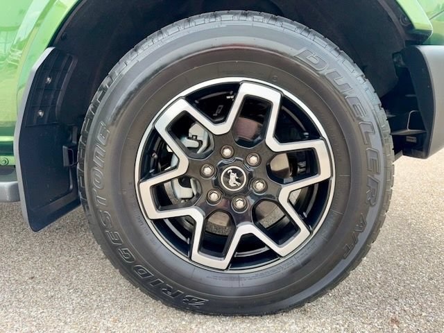 Used 2023 Ford Bronco Outer Banks AWD/4WD image 32