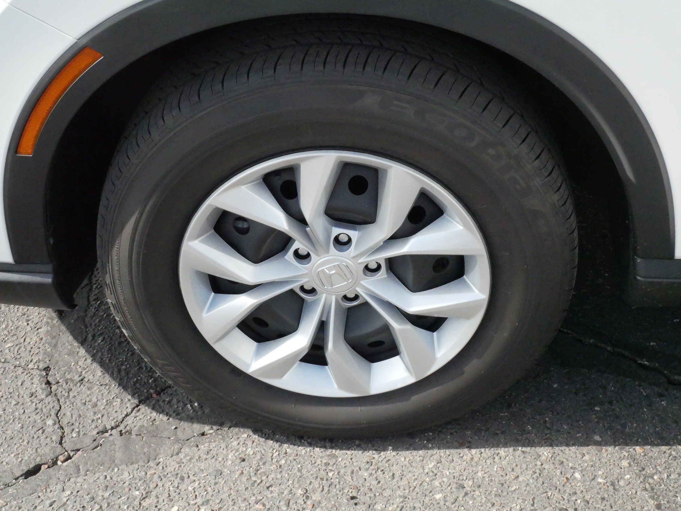 Used 2023 Honda CR-V LX image 16