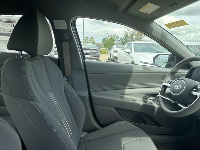 New 2026 Hyundai Elantra Sport w/ Cargo Package image 15