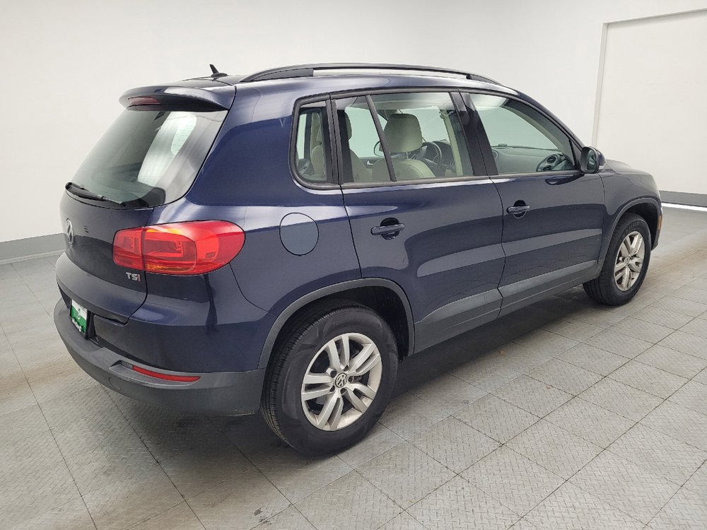 Used 2016 Volkswagen Tiguan S FWD image 9