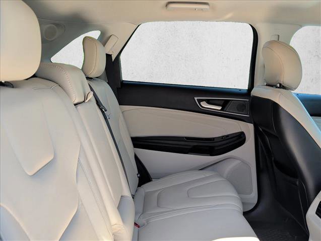 Used 2019 Ford Edge Titanium FWD image 20