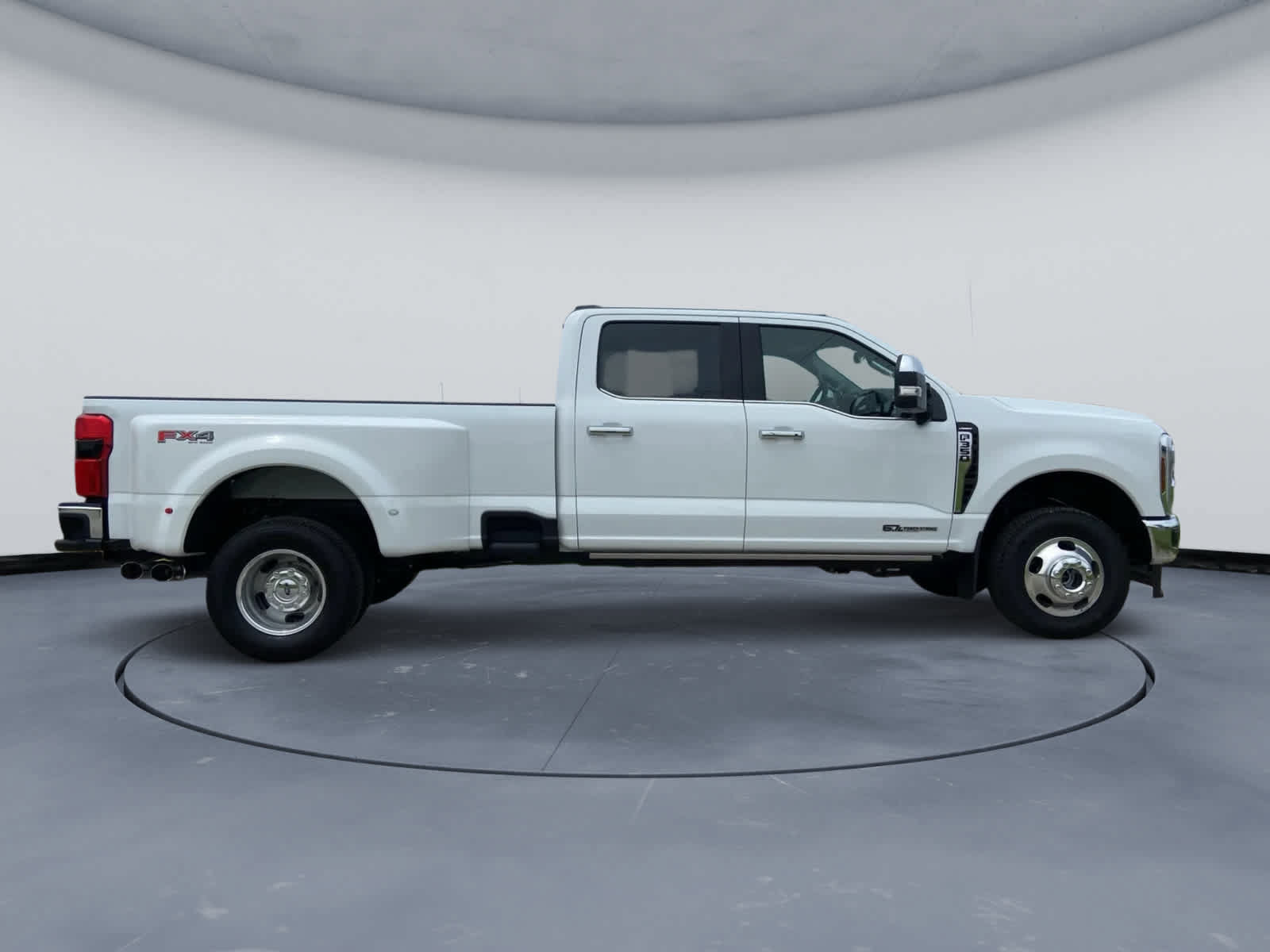 New 2026 Ford F350 Lariat w/ Lariat Ultimate Package AWD/4WD image 4