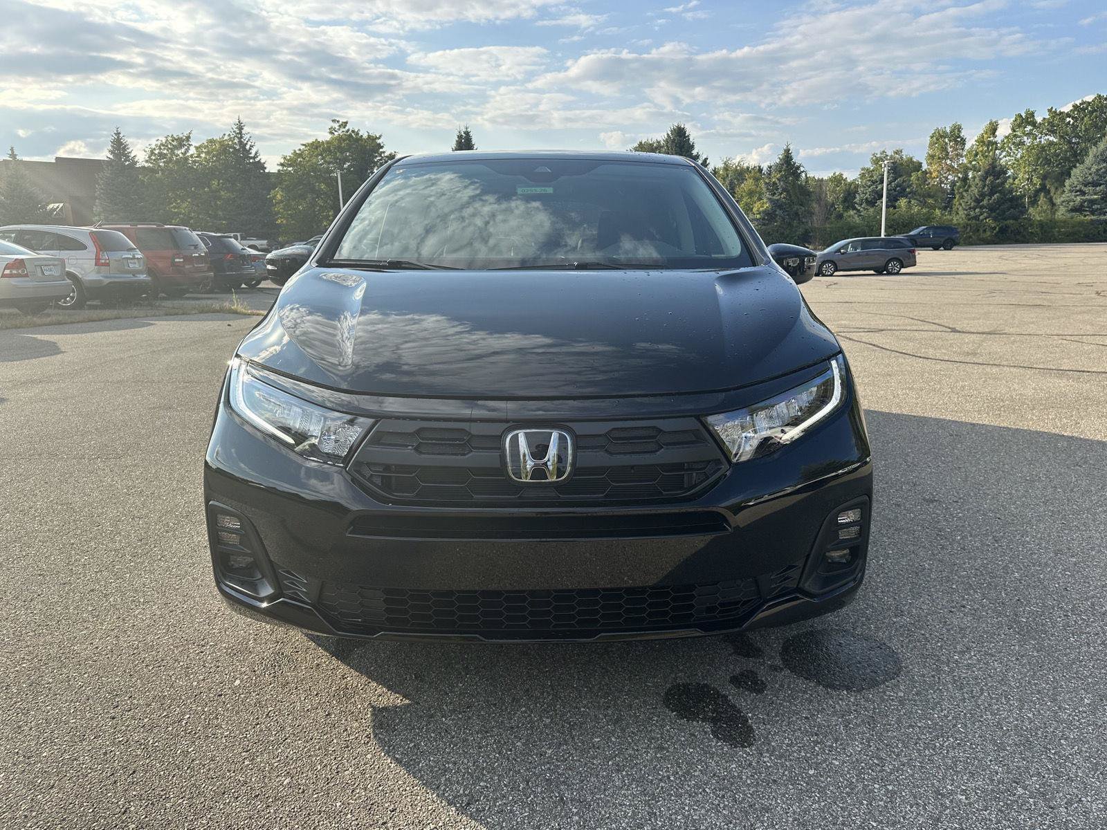 New 2026 Honda Odyssey EX-L image 2