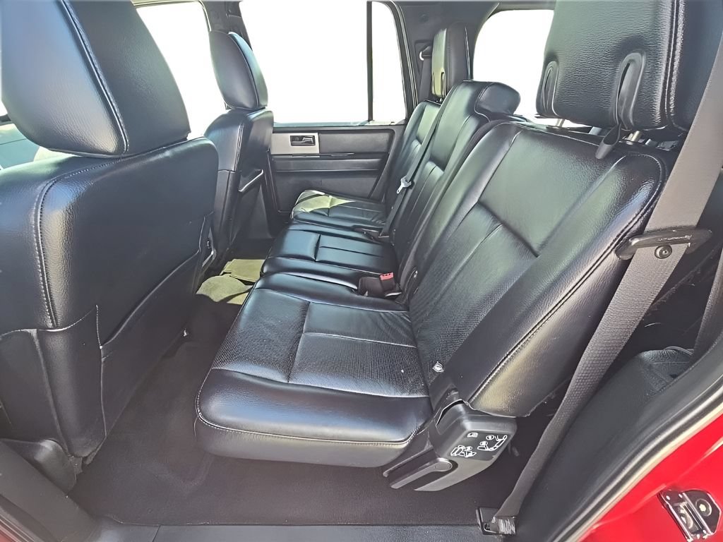 Used 2017 Ford Expedition EL Limited w/ Equipment Group 301A AWD/4WD image 14