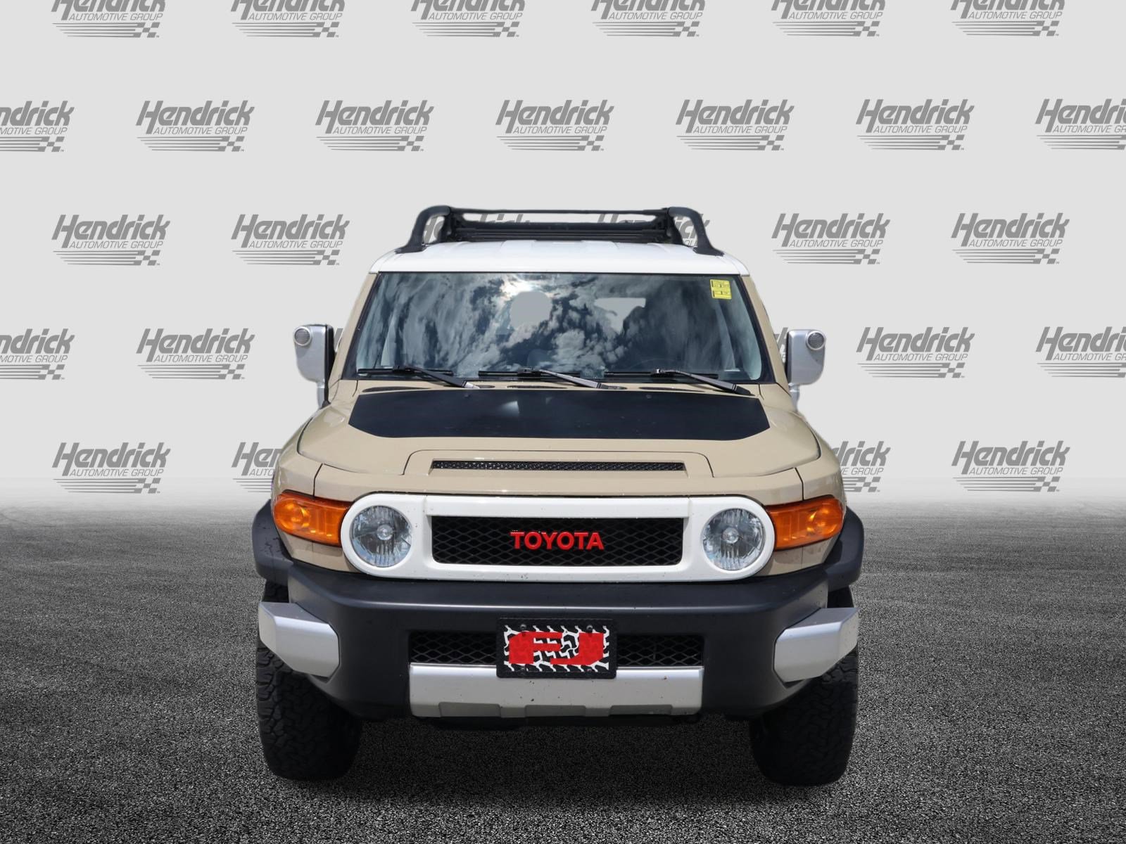 Used 2012 Toyota FJ Cruiser 4WD w/ Upgrade Pkg image 3