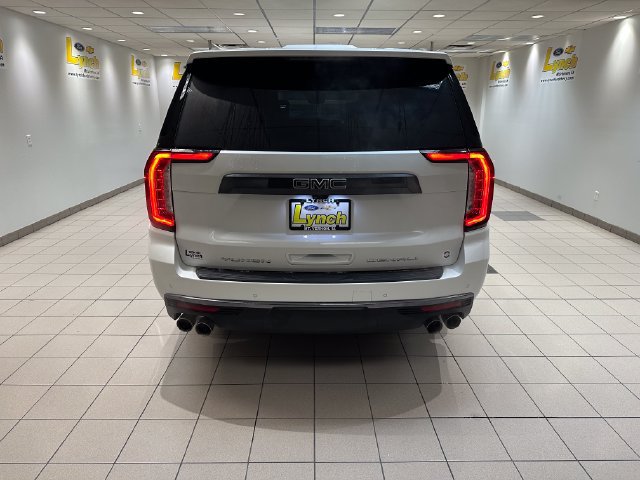 Used 2024 GMC Yukon XL Denali Ultimate AWD/4WD image 31
