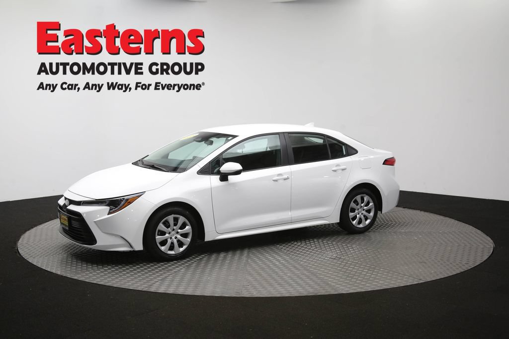 Used 2026 Toyota Corolla LE FWD image 58