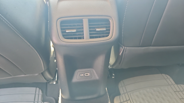 Used 2022 Buick Envision Preferred AWD/4WD image 29
