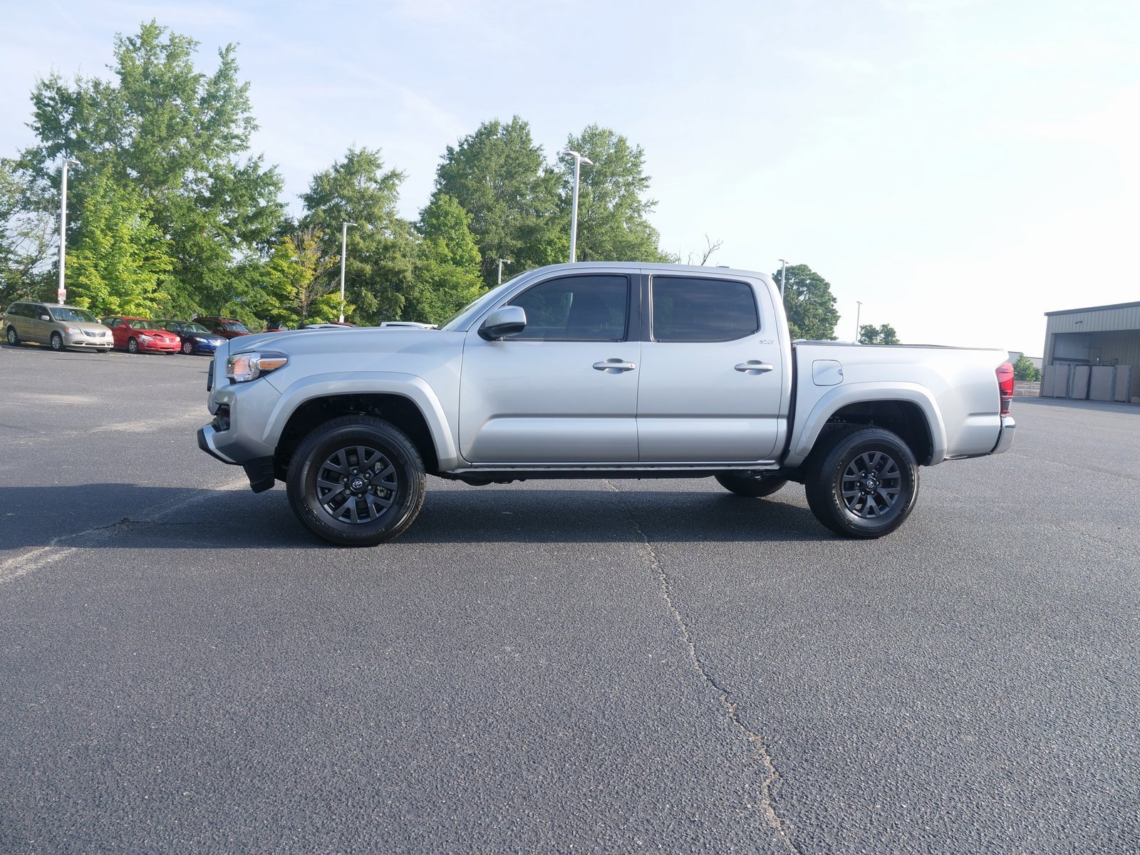 Used 2023 Toyota Tacoma SR5 image 7
