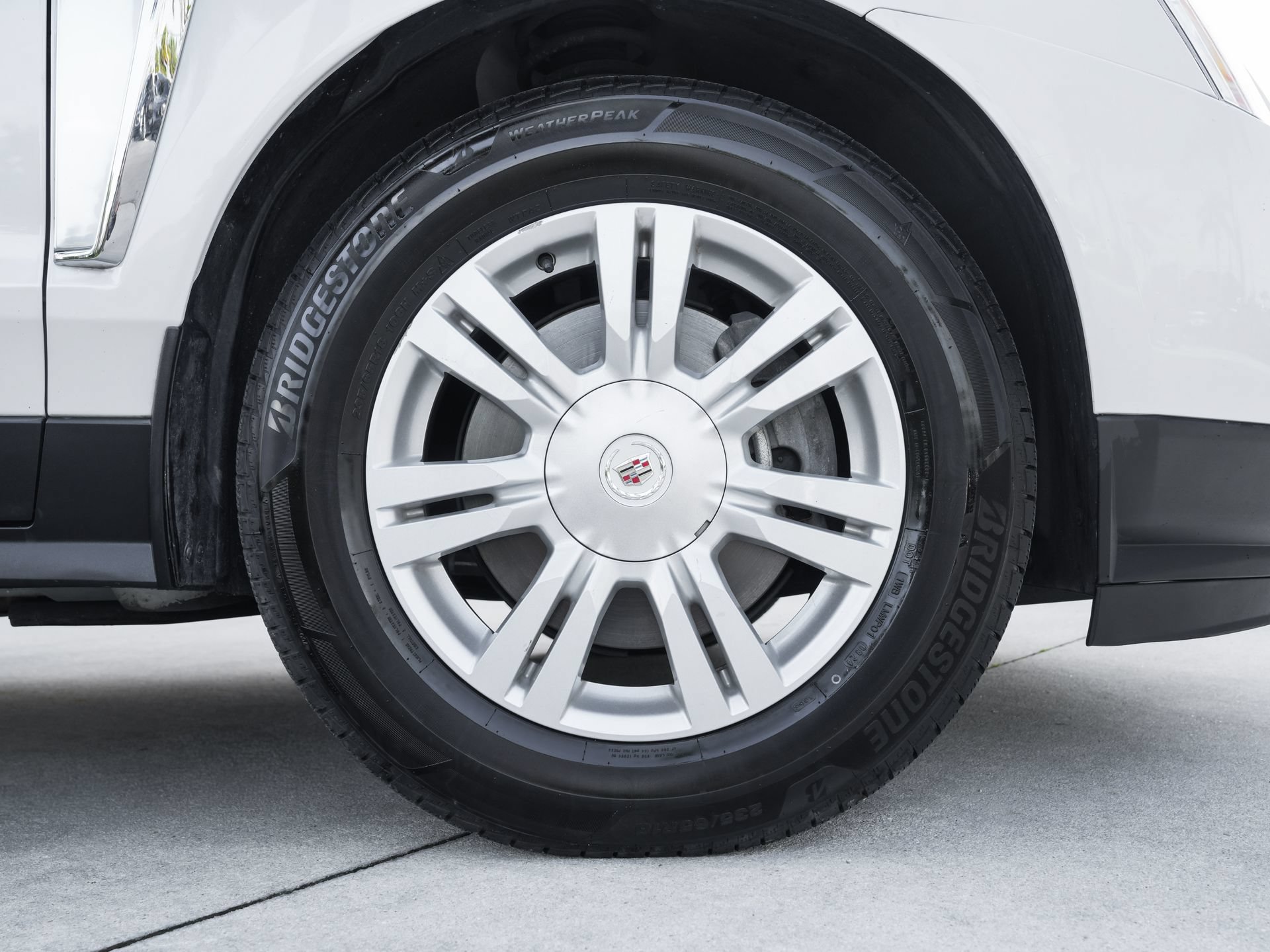 Used 2015 Cadillac SRX FWD image 11
