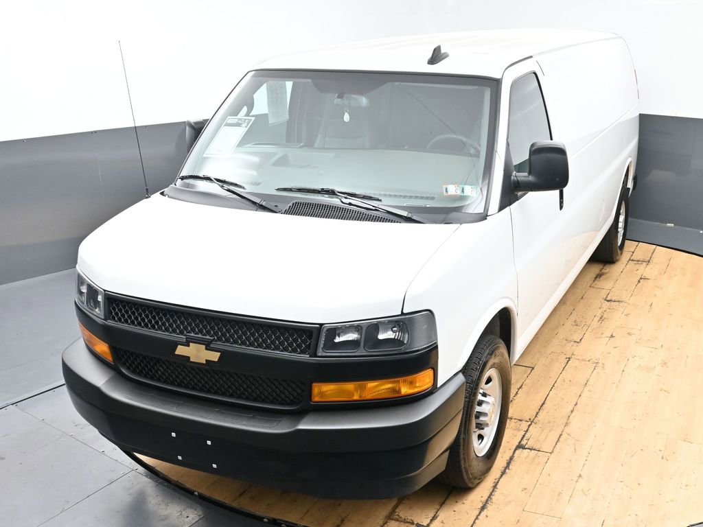 Used 2024 Chevrolet Express 3500 Extended w/ Driver Convenience Package image 40