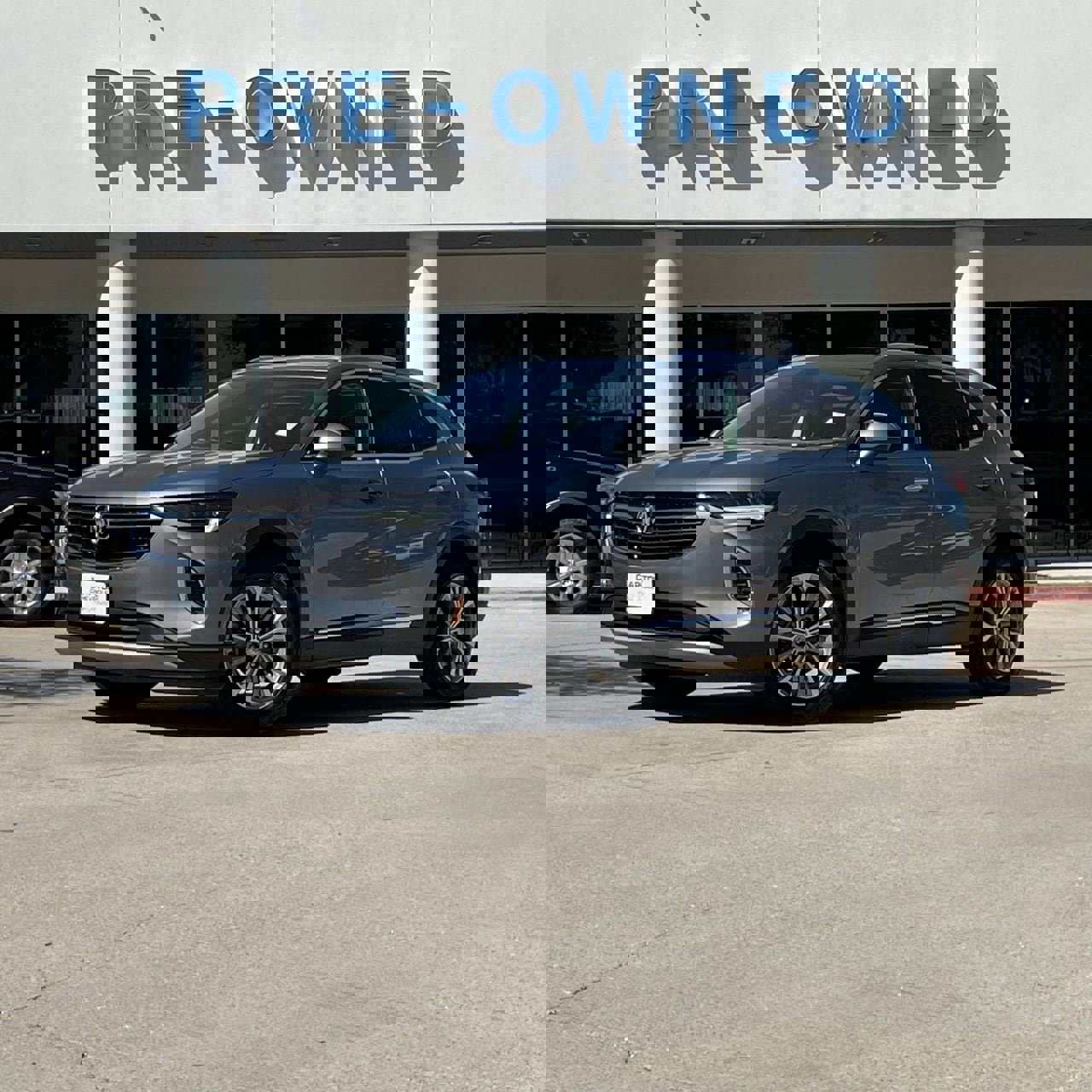 Used 2022 Buick Envision Preferred image 2