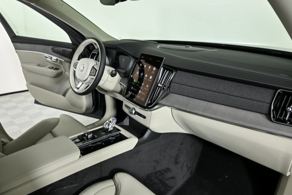 Certified 2026 Volvo XC90 B6 Ultra w/ Protection Package AWD/4WD image 27