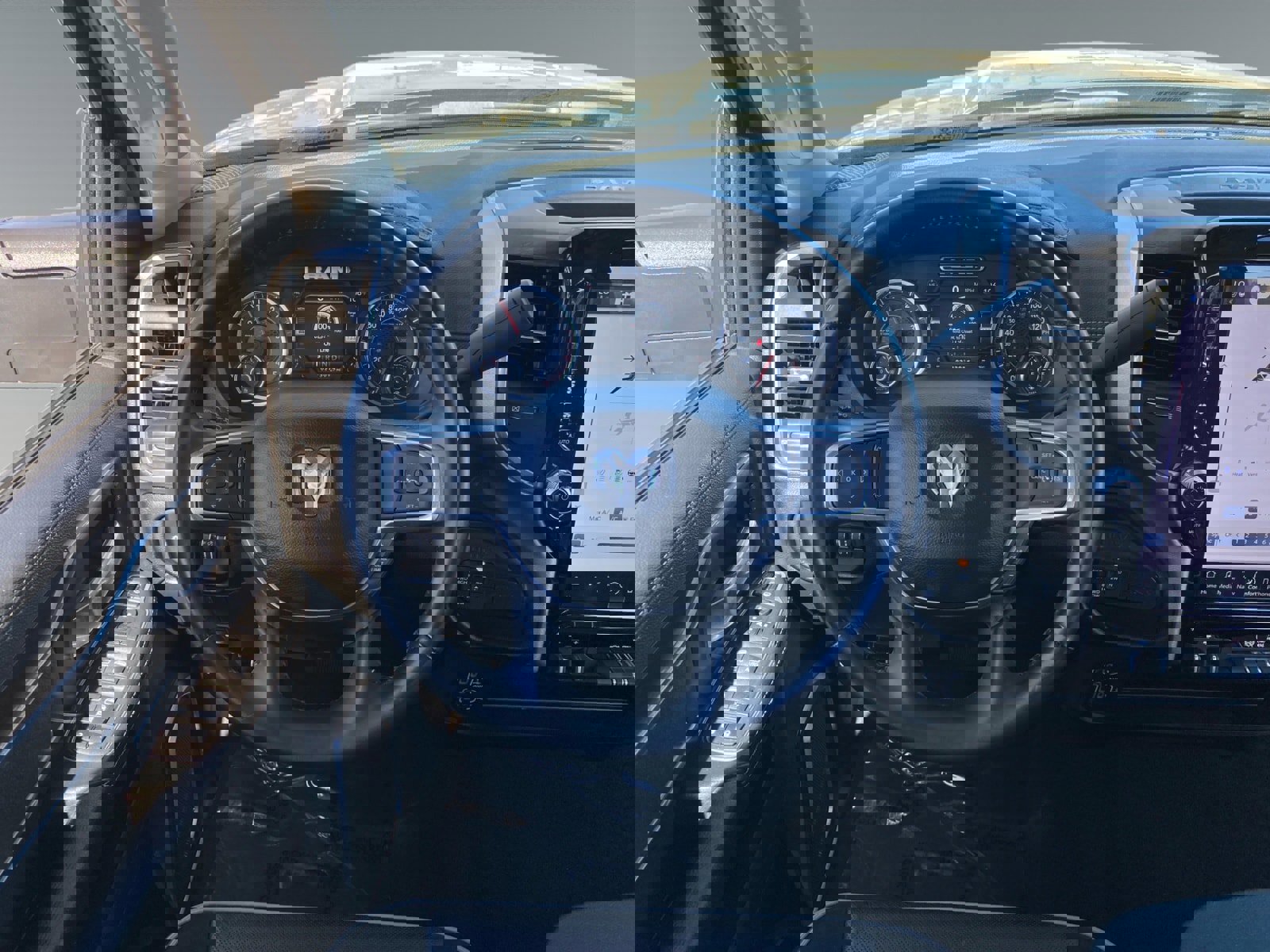 Used 2024 RAM 2500 Laramie image 12