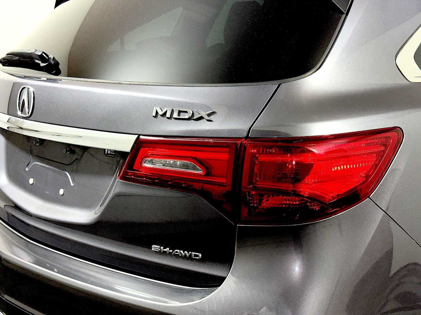 Used 2018 Acura MDX SH-AWD image 27
