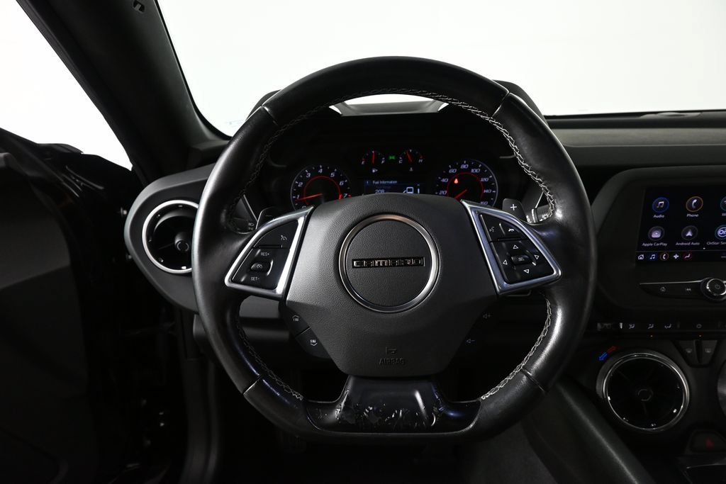 Used 2022 Chevrolet Camaro LT RWD image 2