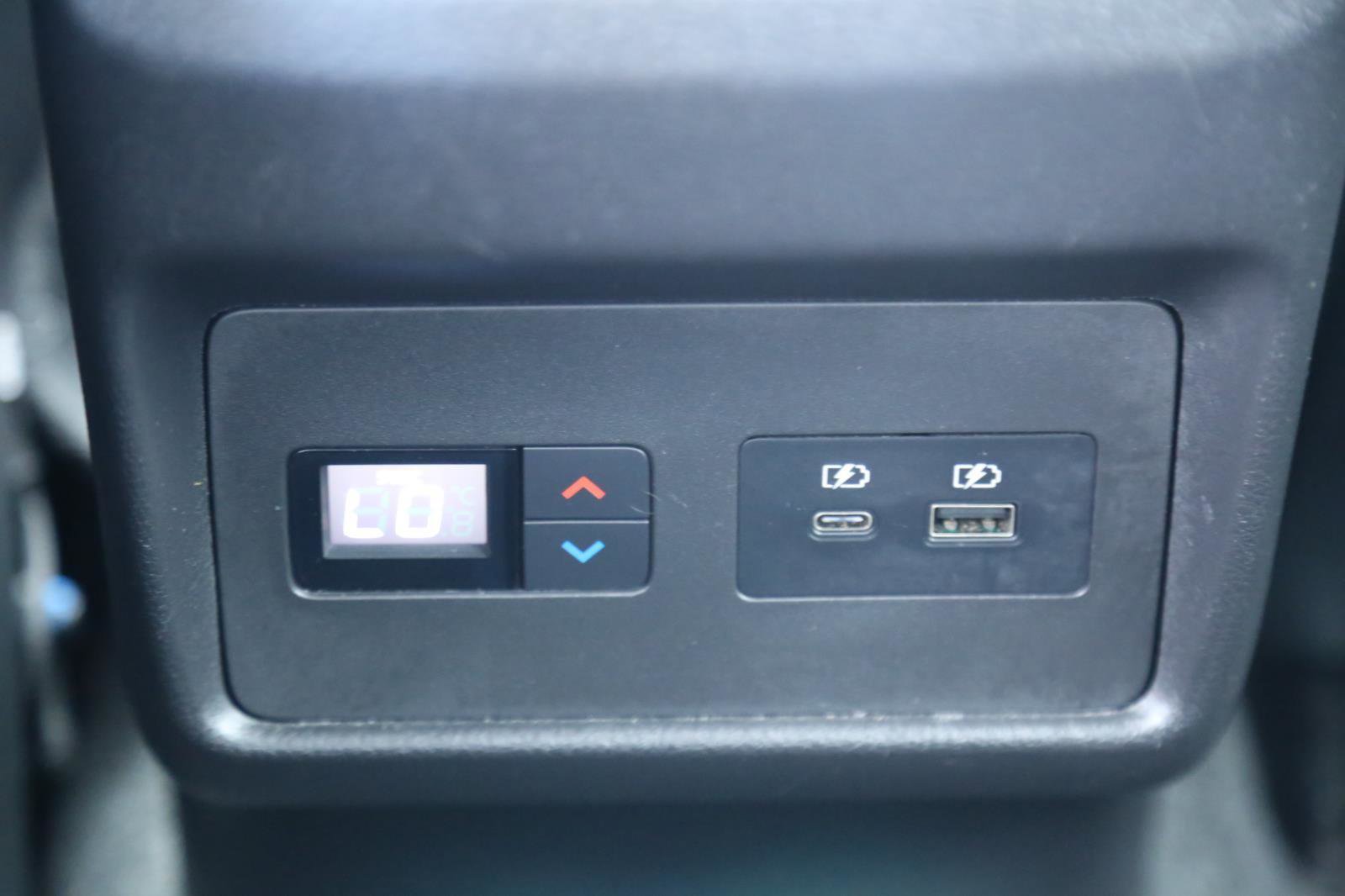 Used 2023 Nissan Rogue SL w/ SL Premium Package image 30